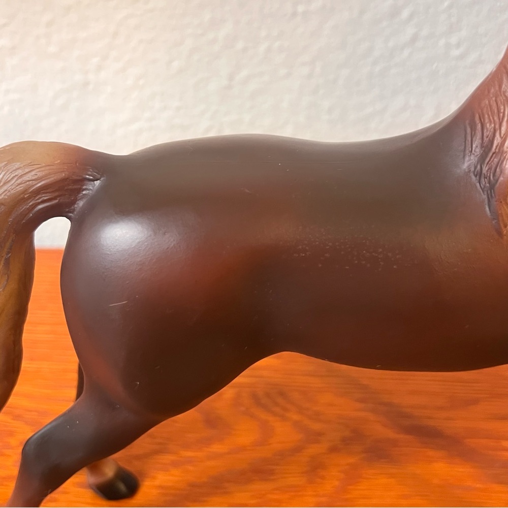 Chestnut Morgan 1997 Breyer Horse Figure - Picture 4 of 5
